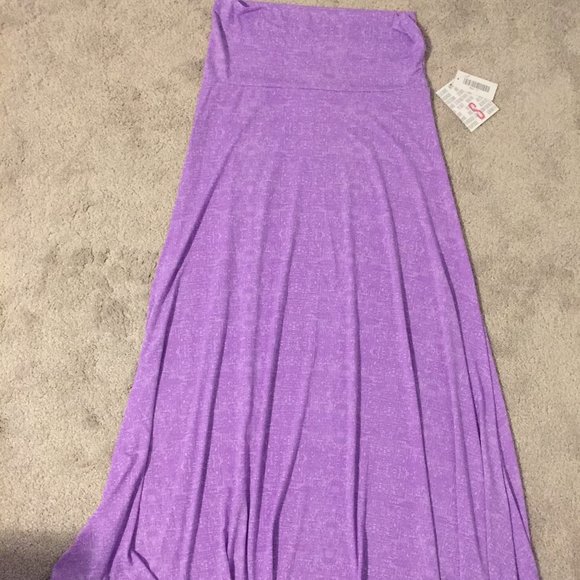 LuLaRoe Maxi - Picture 1 of 2